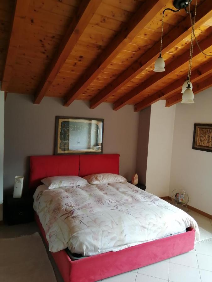 Casa Vacanze La Ca Del Cunfec Сондріо Екстер'єр фото